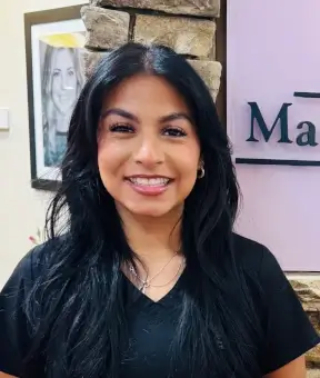 Asistente de Ortodoncia Tania